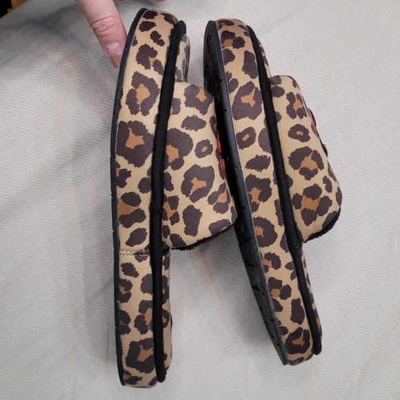 Champion slip on shoes in leopard - Picture 6 of 11